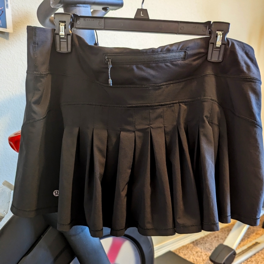 Lululemon Black Skirt Size 12